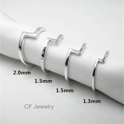 1.3mm Architectural Stackable Rings Silver..